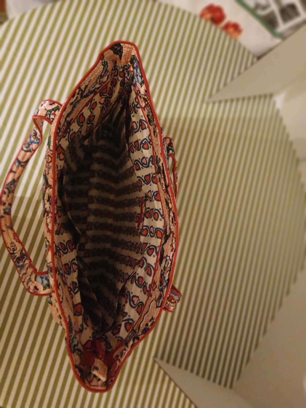 Floral Quilted Tote Bag in Peach Pink - Picture 2 of 15